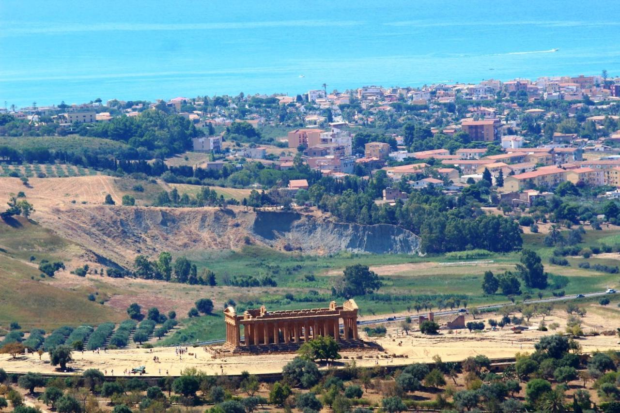 Attico D'Arte Sulla Valle Dei Templi أغريجنتو المظهر الخارجي الصورة