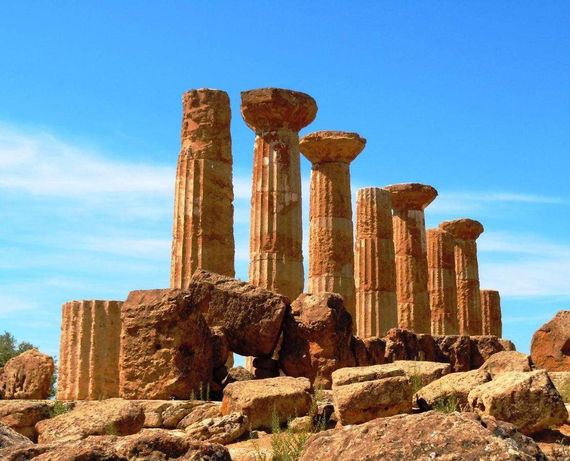 Attico D'Arte Sulla Valle Dei Templi أغريجنتو المظهر الخارجي الصورة